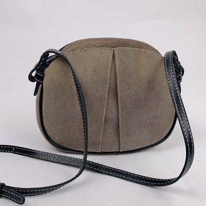 Patricia Nash leather Round Canteen Style Crossbody bag Tan Brown Pockets